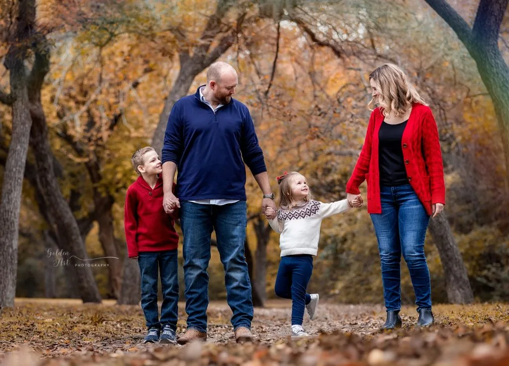 A Style Family Photoshoots with Small Kids — Golden Art Photography