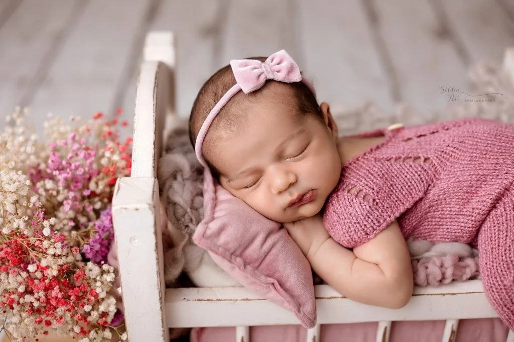 What to Expect in a Newborn Photography Session — Golden Art Photography